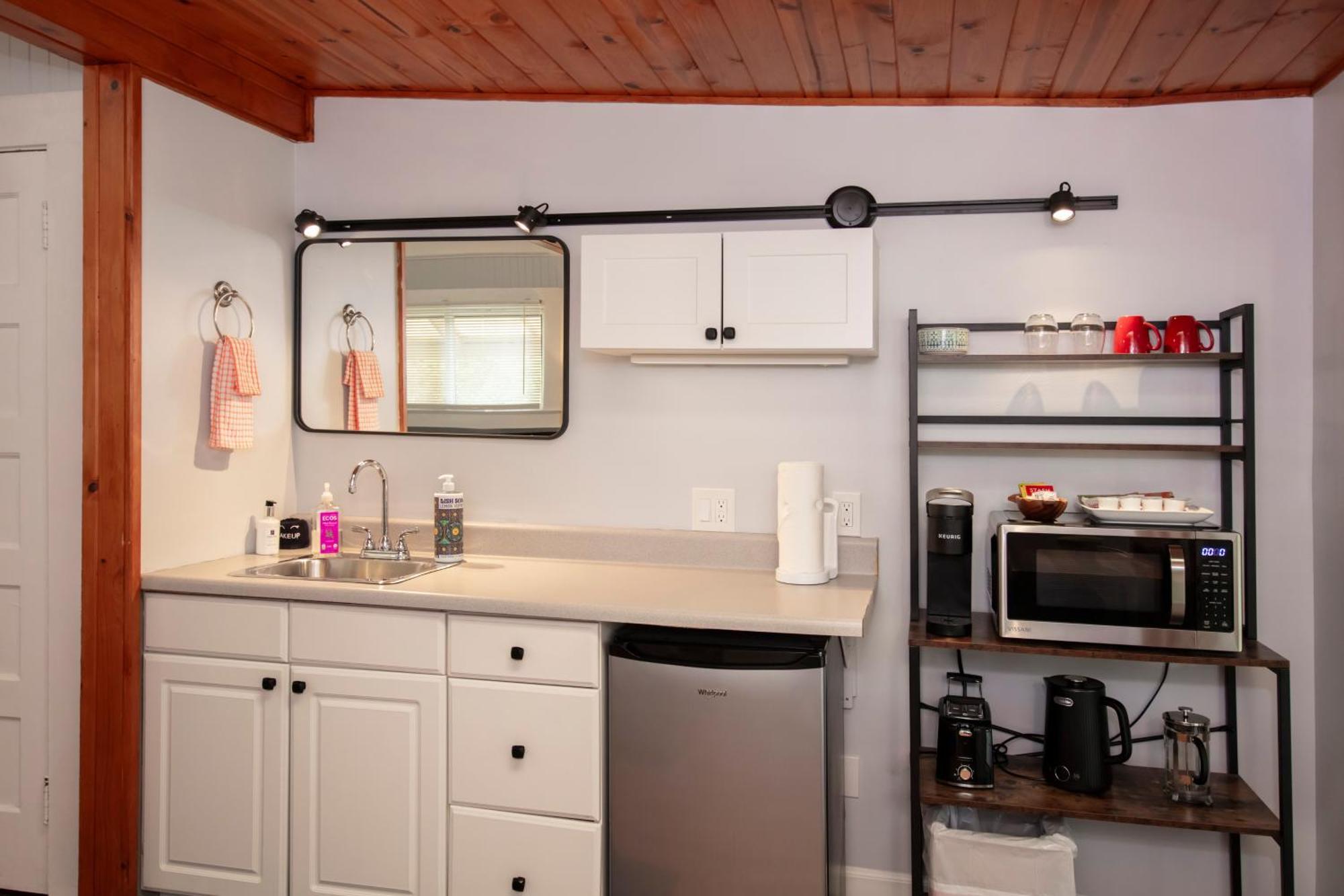 Aloha Junction Bed And Breakfast -Minutes Away From Hawaii Volcanoes National Park Екстериор снимка