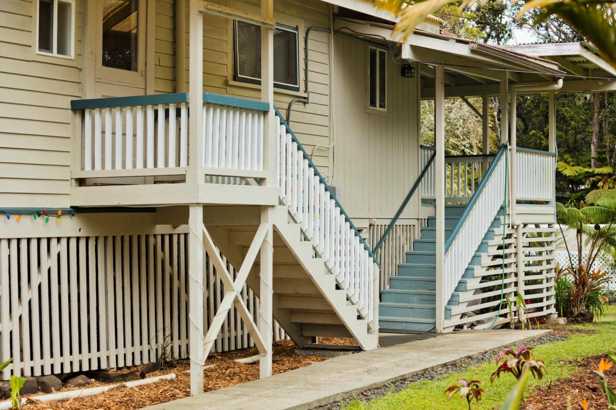 Aloha Junction Bed And Breakfast -Minutes Away From Hawaii Volcanoes National Park Екстериор снимка