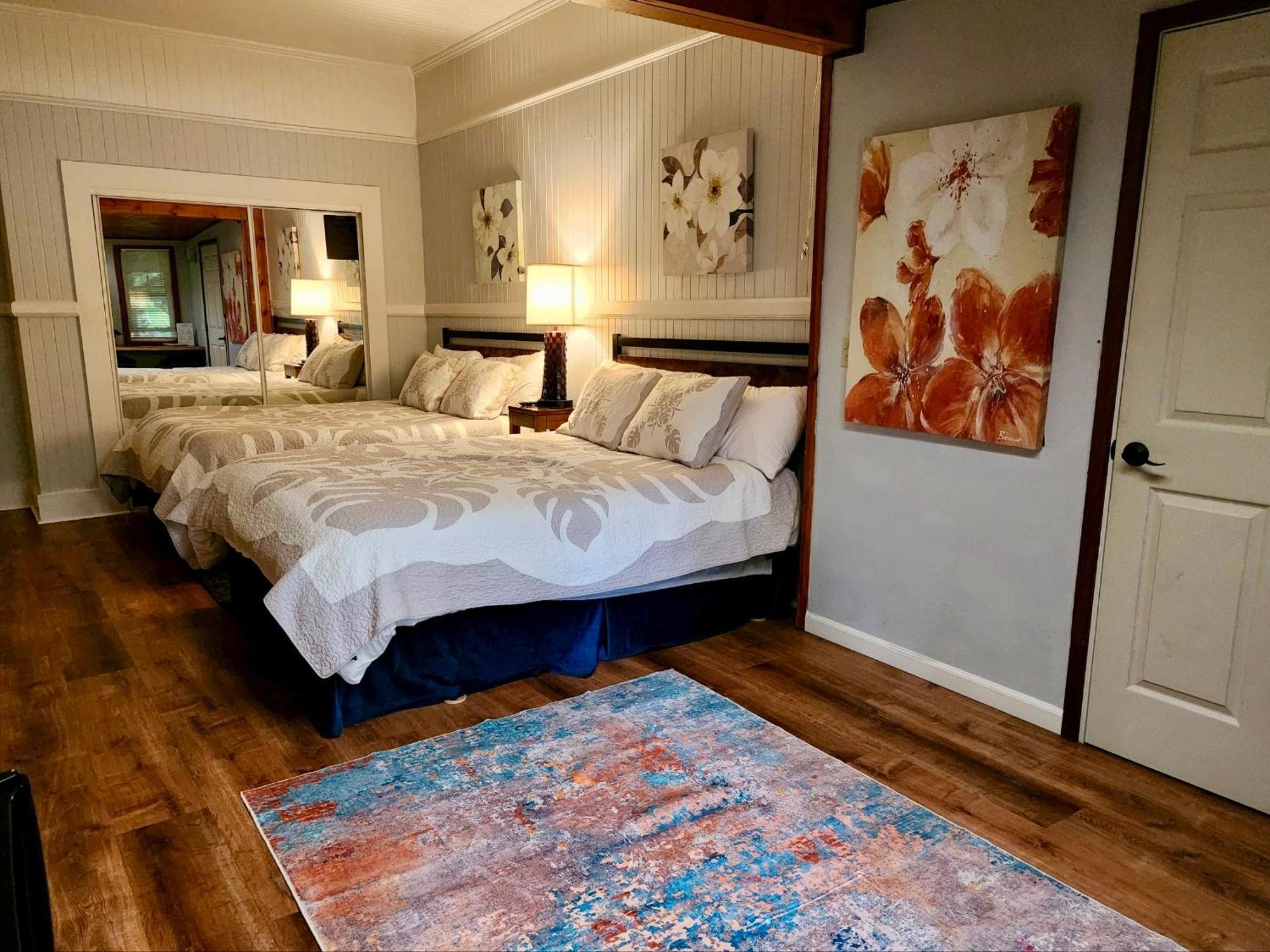 Aloha Junction Bed And Breakfast -Minutes Away From Hawaii Volcanoes National Park Екстериор снимка