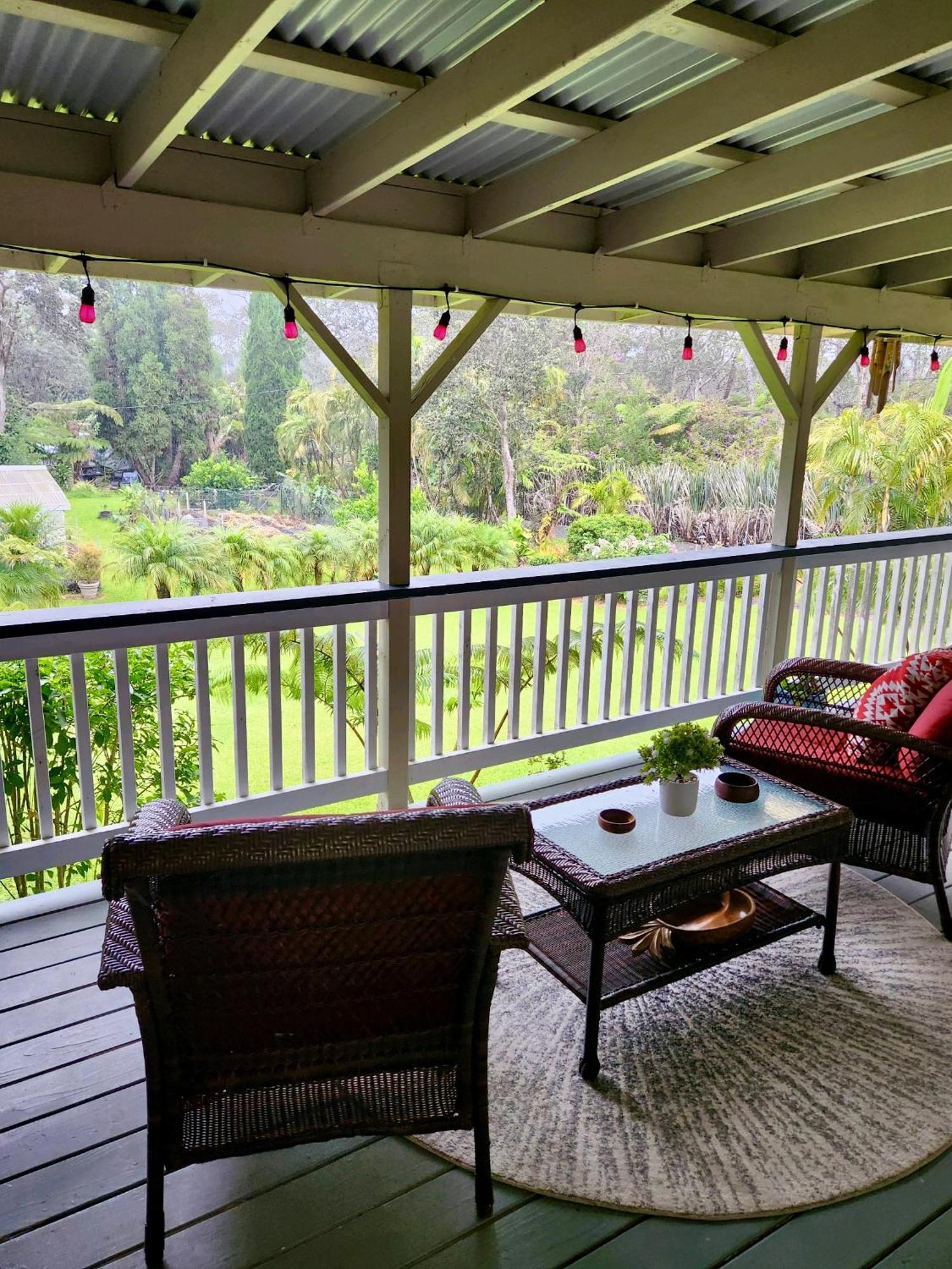 Aloha Junction Bed And Breakfast -Minutes Away From Hawaii Volcanoes National Park Екстериор снимка