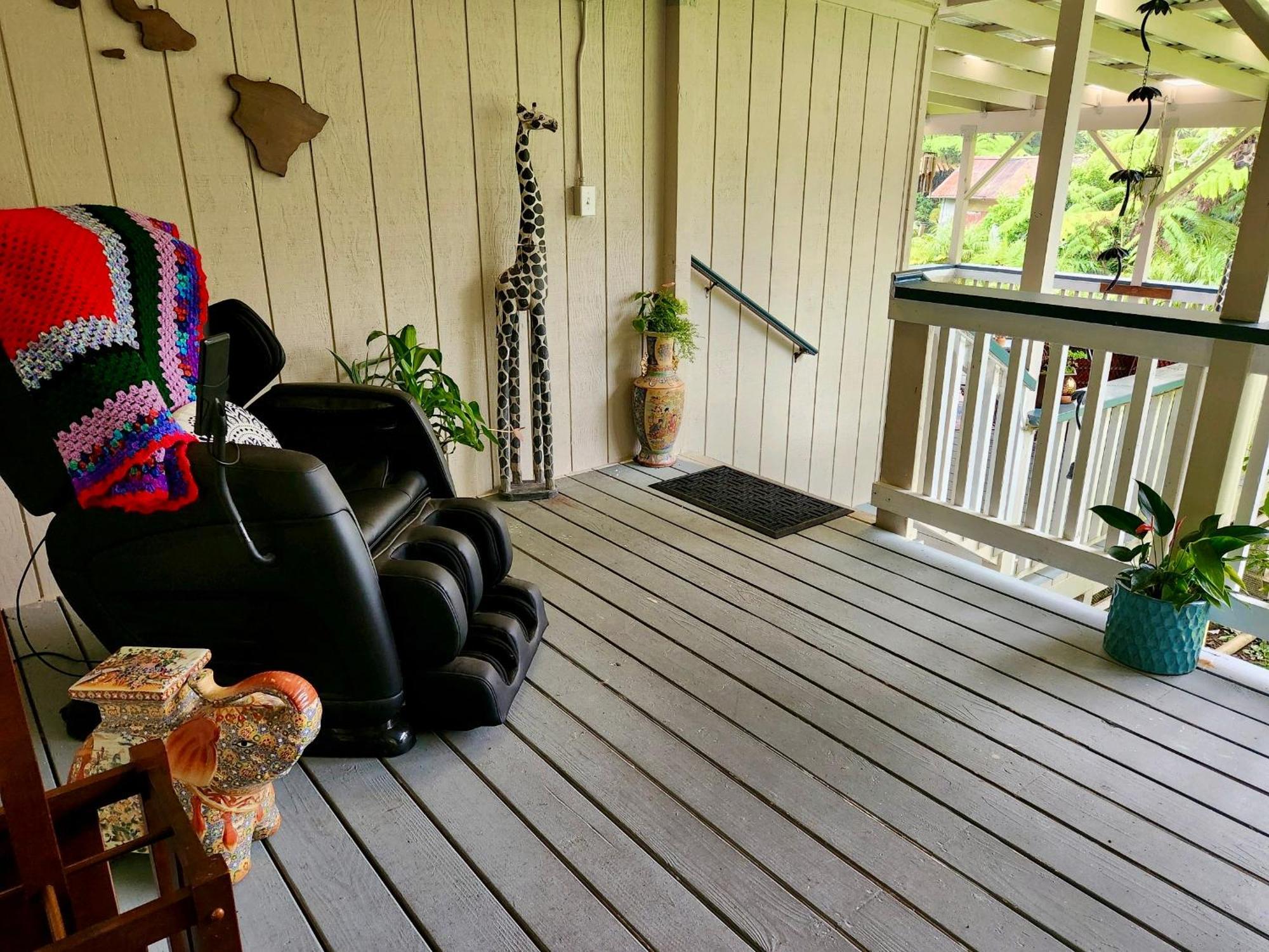 Aloha Junction Bed And Breakfast -Minutes Away From Hawaii Volcanoes National Park Екстериор снимка
