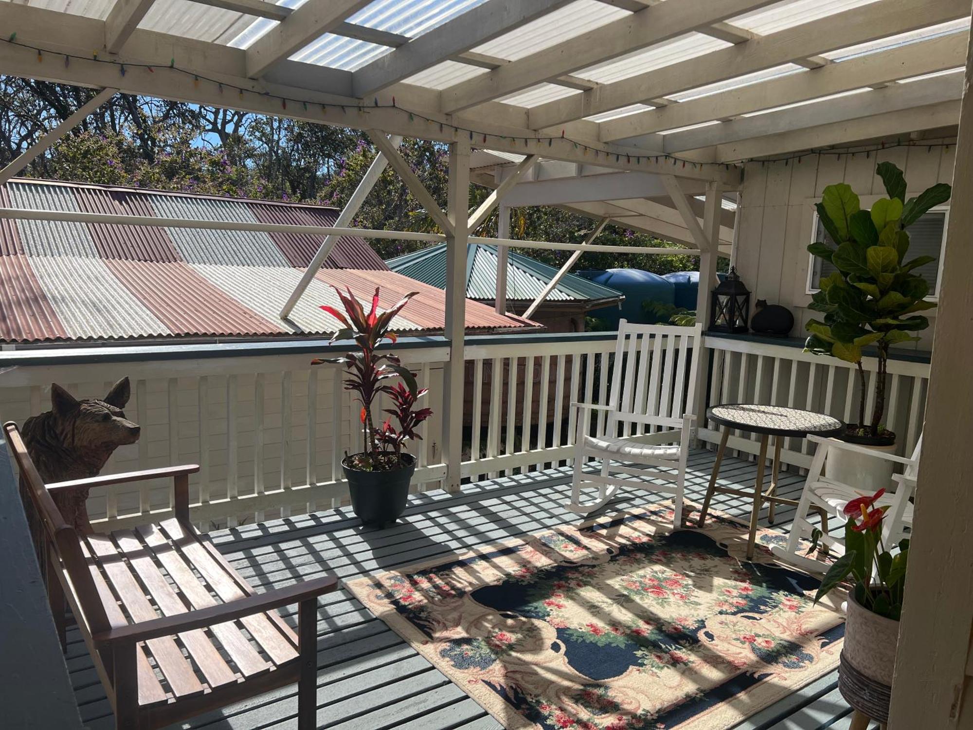Aloha Junction Bed And Breakfast -Minutes Away From Hawaii Volcanoes National Park Екстериор снимка